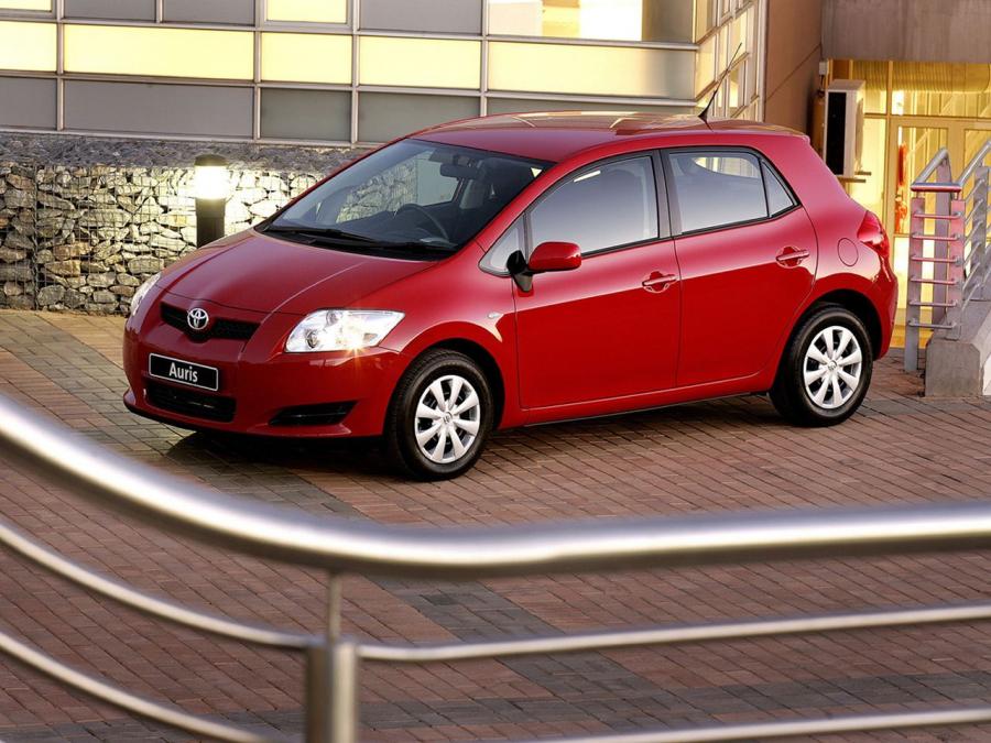  Toyota Auris 5-Door 2007 года  (ZA) (фото 4 из 13)